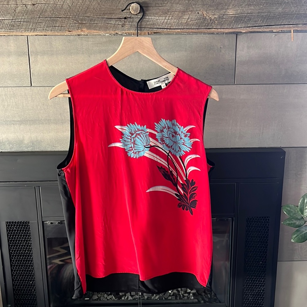 Diane von Furstenberg silk shell blouse.